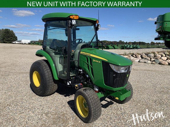 Photo of 2024 John Deere 3046R