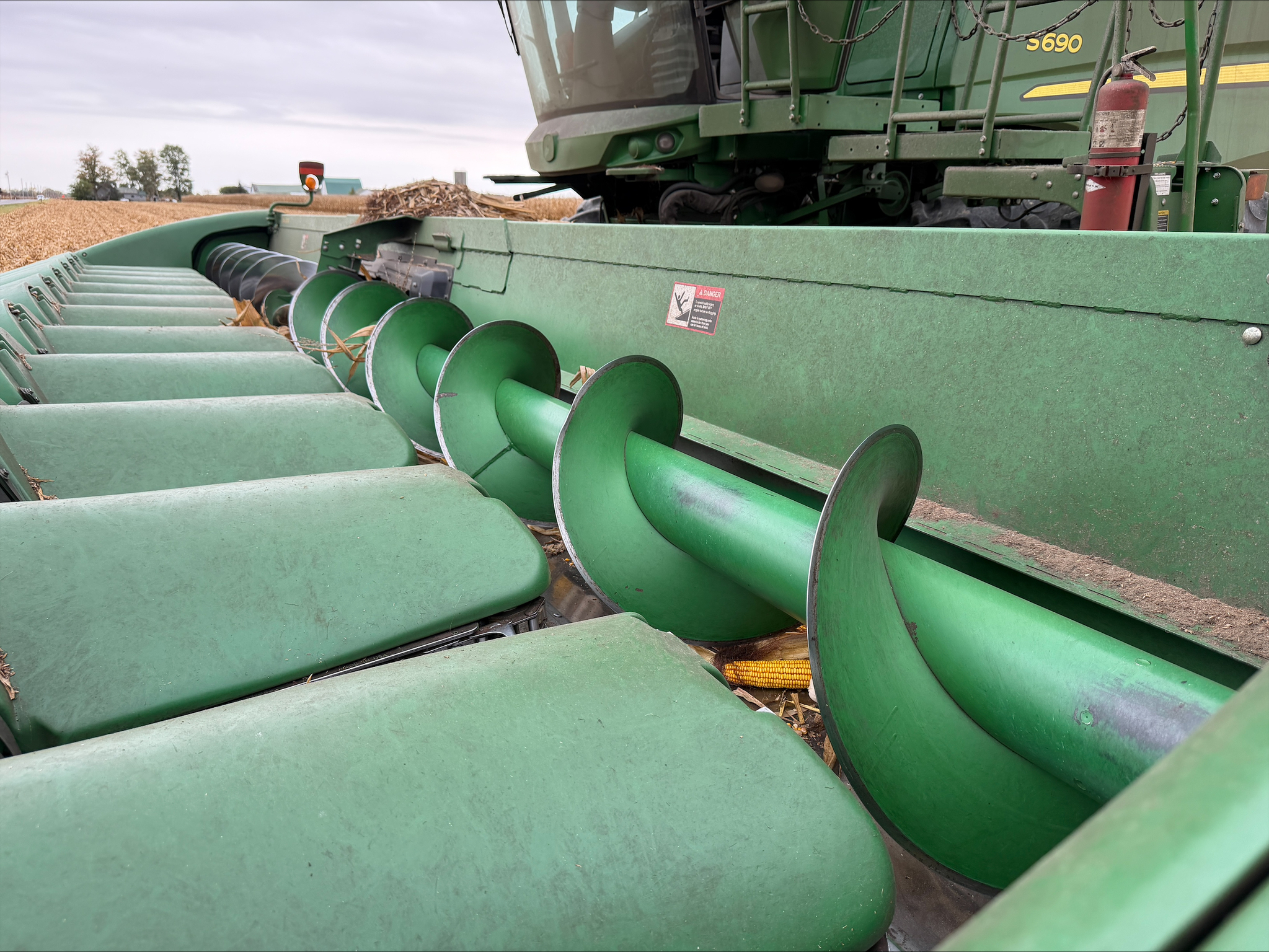 2008 John Deere 612C Image 5