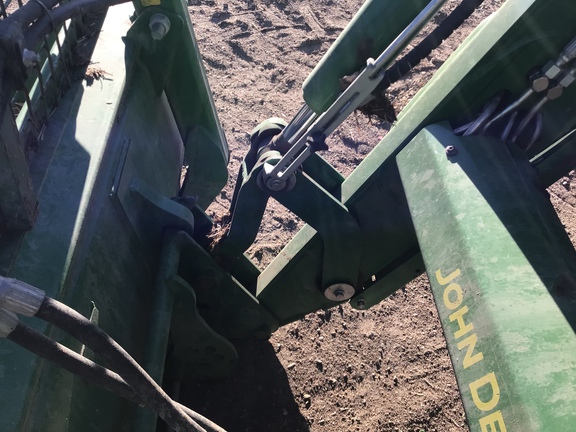 Used 2021 John Deere 6155R Row Crop Tractors at Horizon Ag & Turf in Lloydminster, AB - Photo11