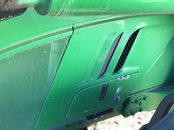 Used 2021 John Deere 6155R Row Crop Tractors at Horizon Ag & Turf in Lloydminster, AB - Photo12