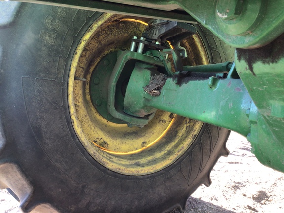 Used 2021 John Deere 6155R Row Crop Tractors at Horizon Ag & Turf in Lloydminster, AB - Photo13