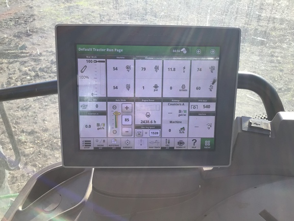 Used 2021 John Deere 6155R Row Crop Tractors at Horizon Ag & Turf in Lloydminster, AB - Photo4