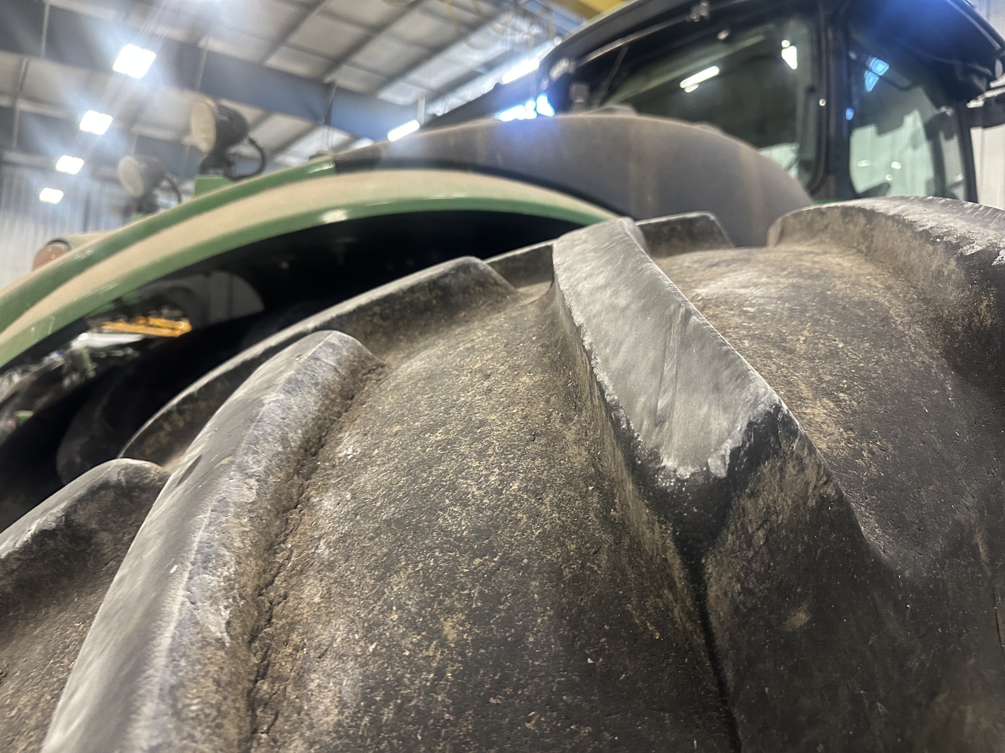 2020 John Deere 9470R Image 4