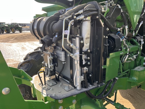 2025 John Deere 5075E - Photo22