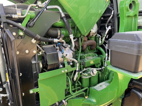2025 John Deere 5075E - Photo23