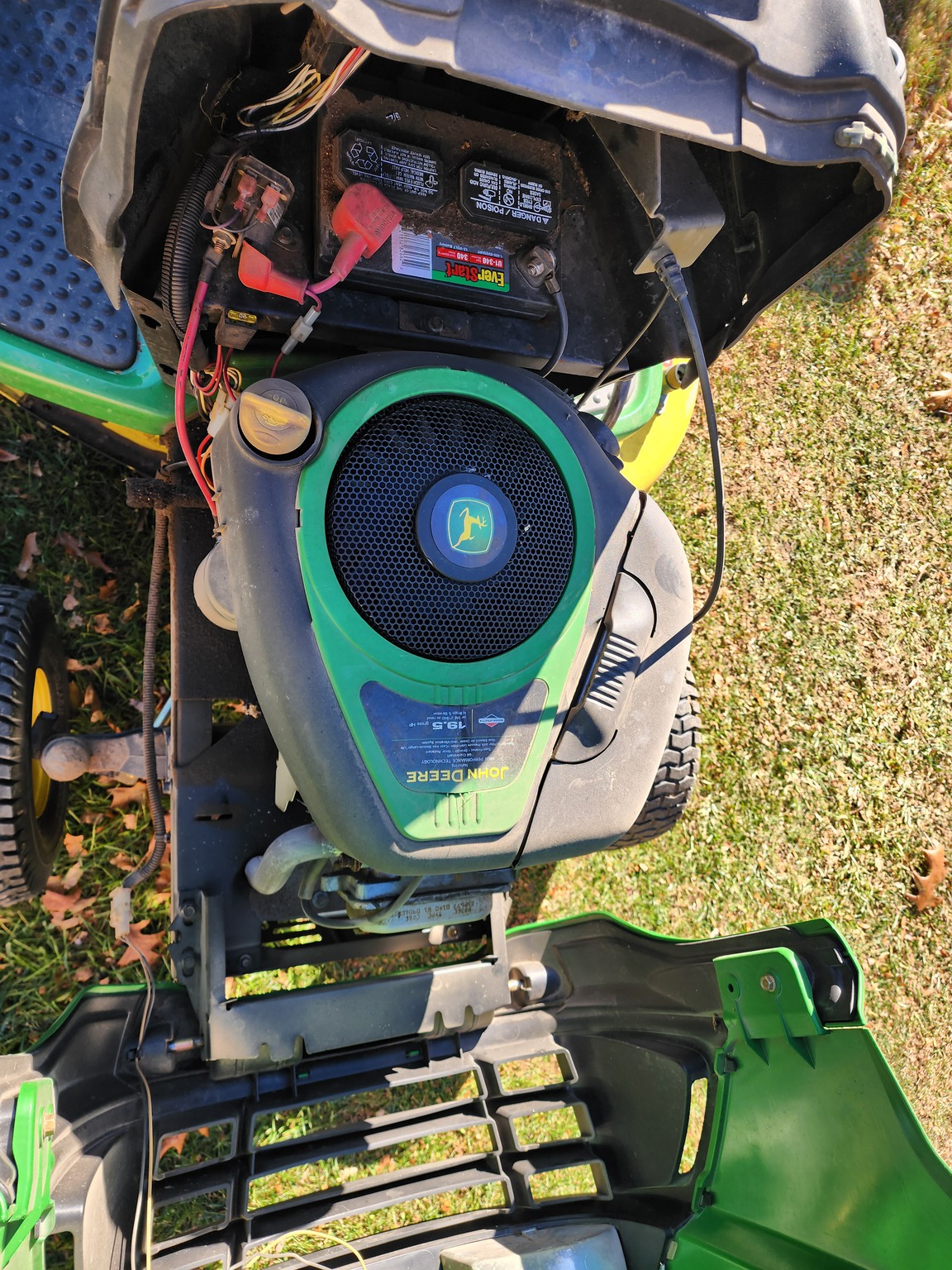 2009 John Deere LA105 Image 10