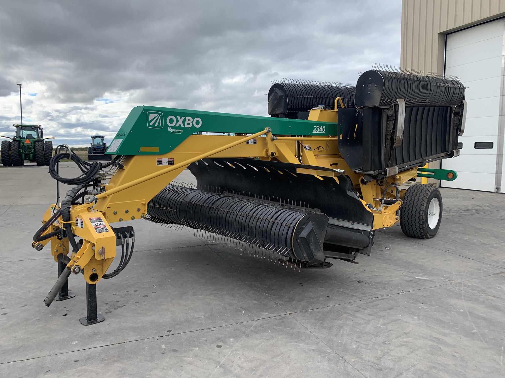 2021 Oxbo 2340 Image 7