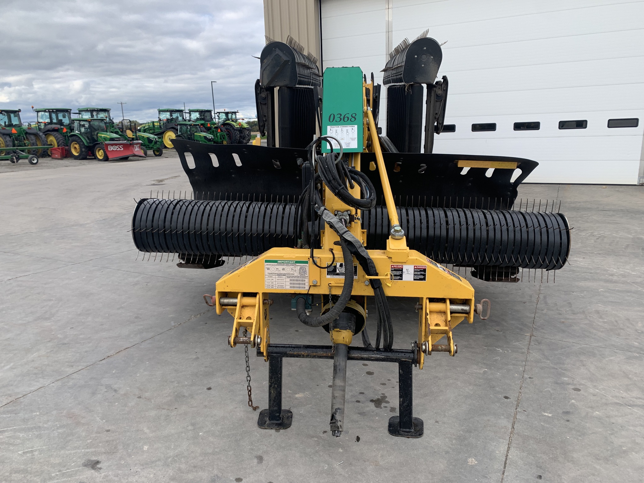 2021 Oxbo 2340 Image 8