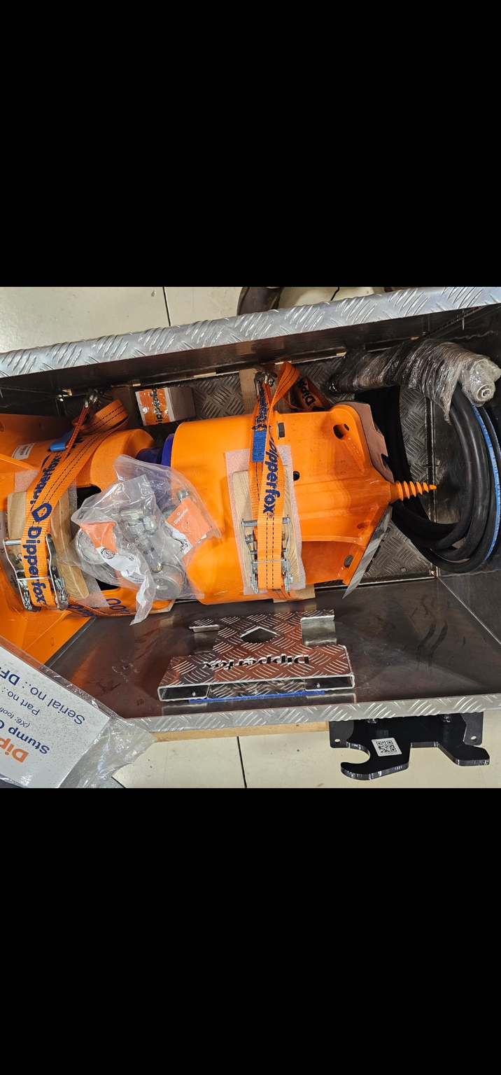 2023 Dipperfox SC400 Stump Crusher Image 3