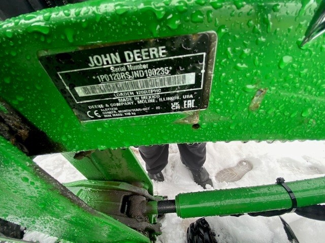 2022 John Deere 1025R Image 8