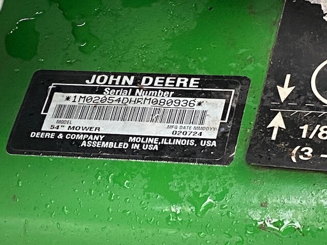 2022 John Deere 1025R Image 10