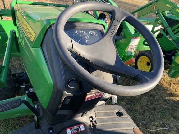 2023 John Deere 1025R Photo 5