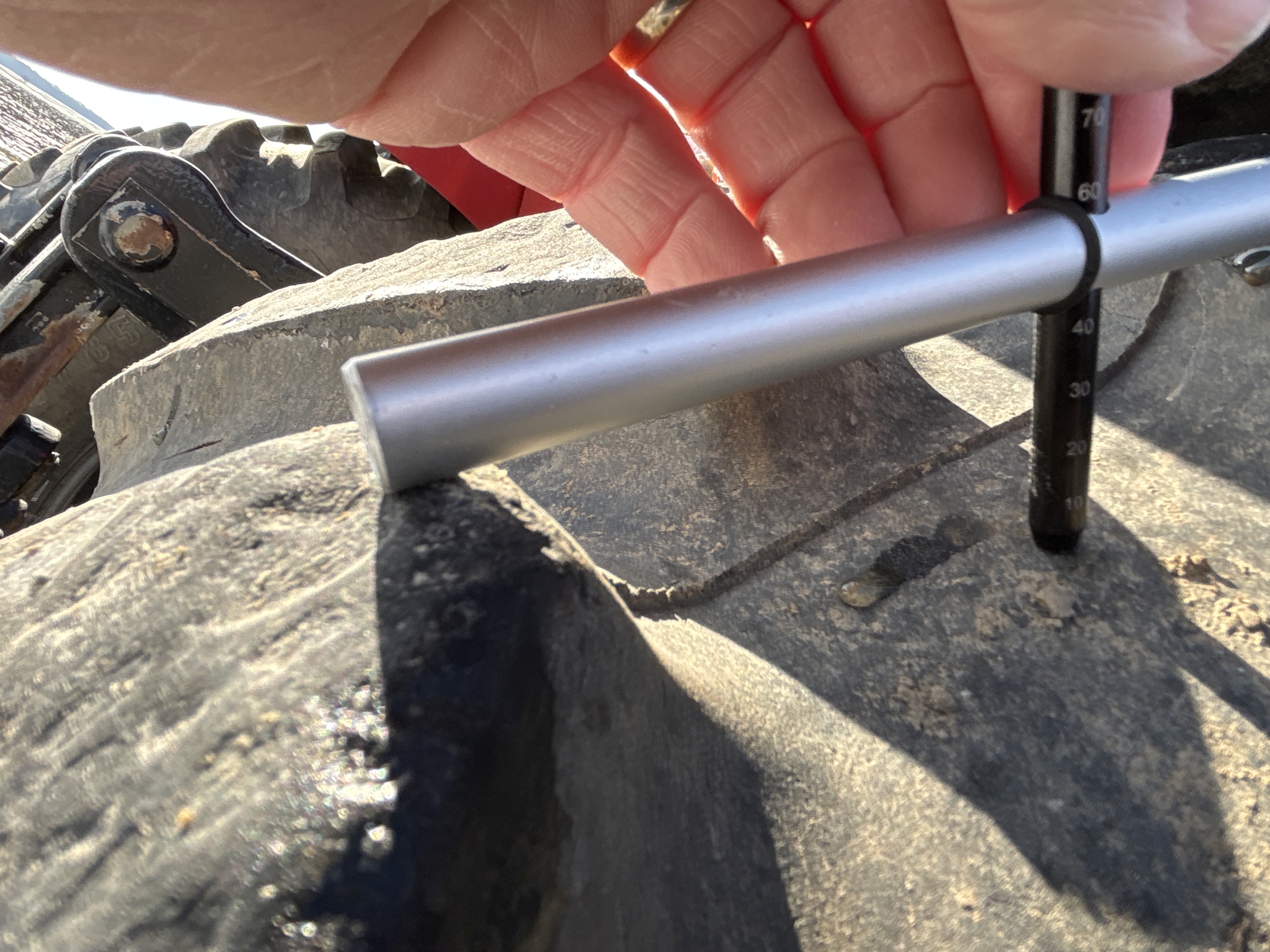 Used 2006 Case IH Magnum 275 Row Crop Tractors at Koenig Equipment in Greenville, OH - PhotoXL39