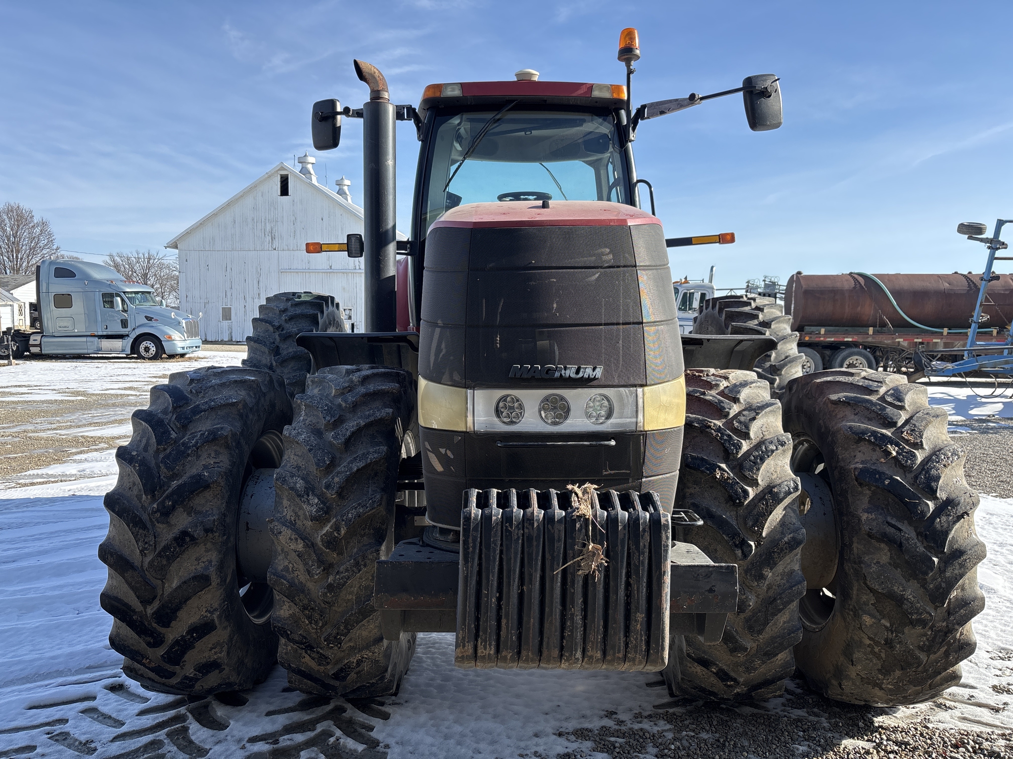 Used 2006 Case IH Magnum 275 Row Crop Tractors at Koenig Equipment in Greenville, OH - PhotoXL9