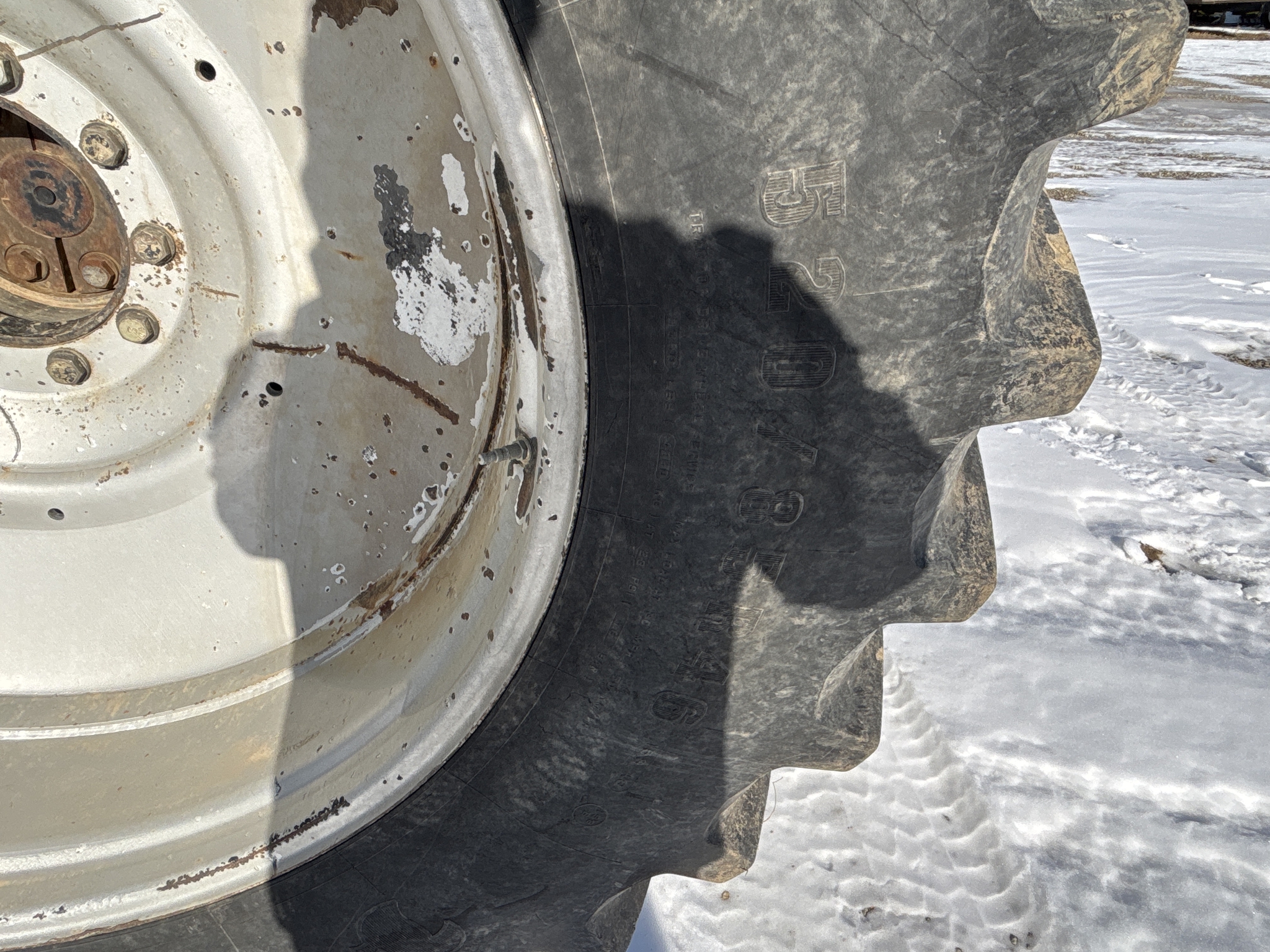 Used 2006 Case IH Magnum 275 Row Crop Tractors at Koenig Equipment in Greenville, OH - PhotoXL27