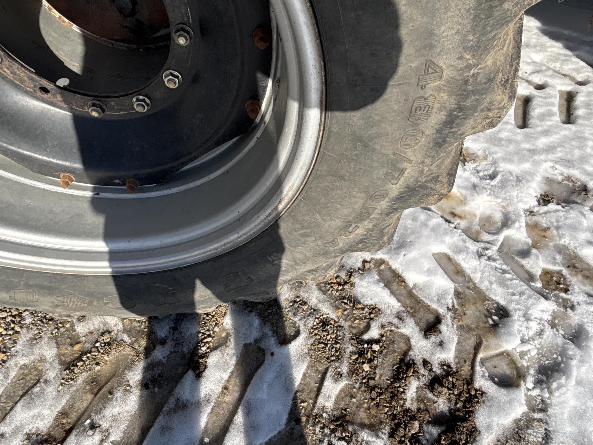 Used 2006 Case IH Magnum 275 Row Crop Tractors at Koenig Equipment in Greenville, OH - PhotoXL13