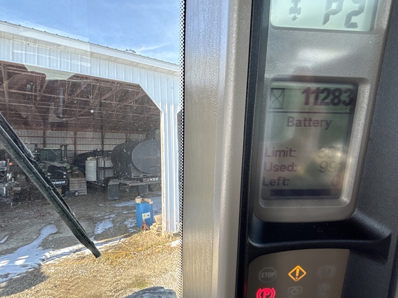 Used 2006 Case IH Magnum 275 Row Crop Tractors at Koenig Equipment in Greenville, OH - Photo15