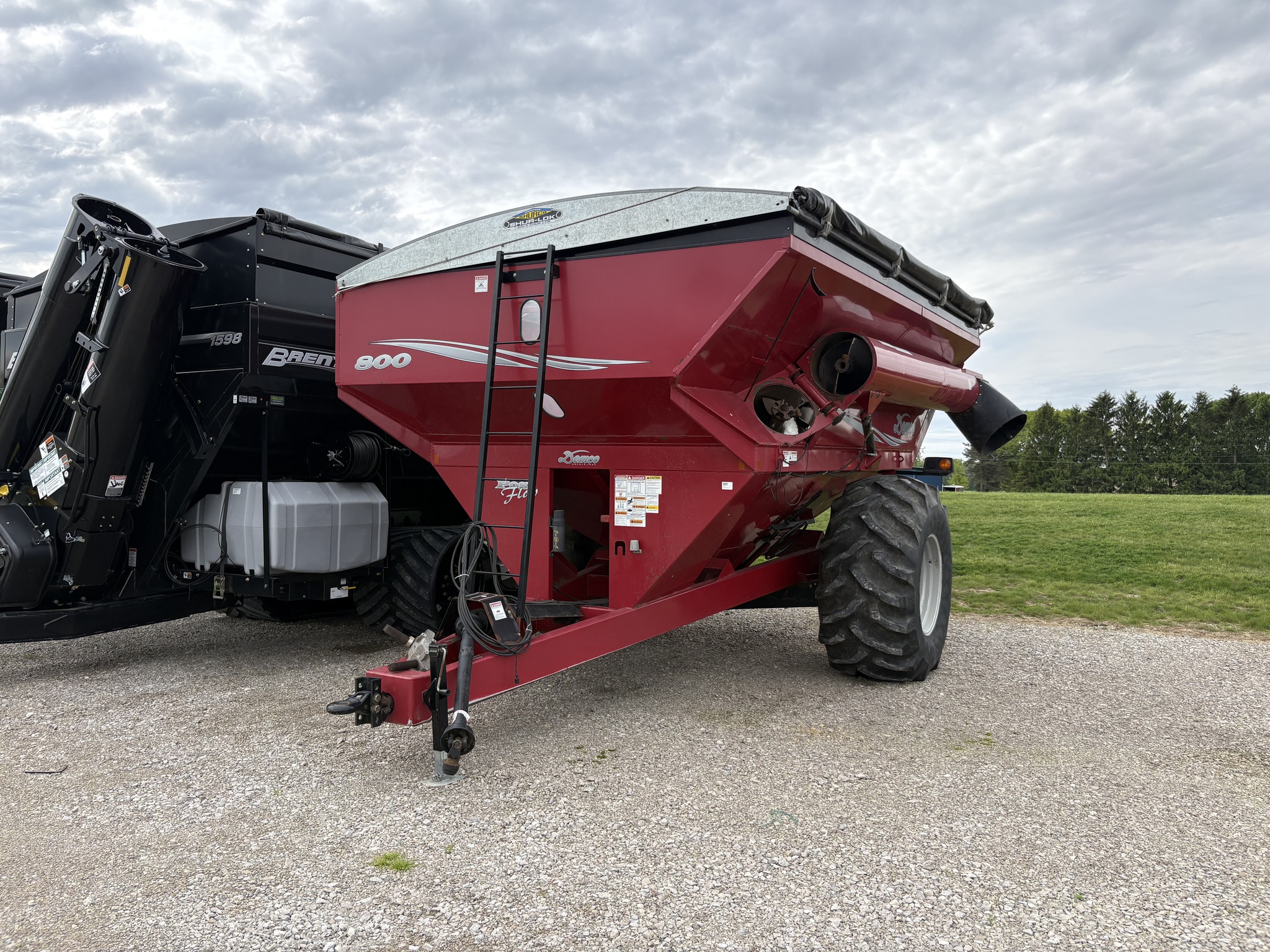 2006 Demco 800 Image 1