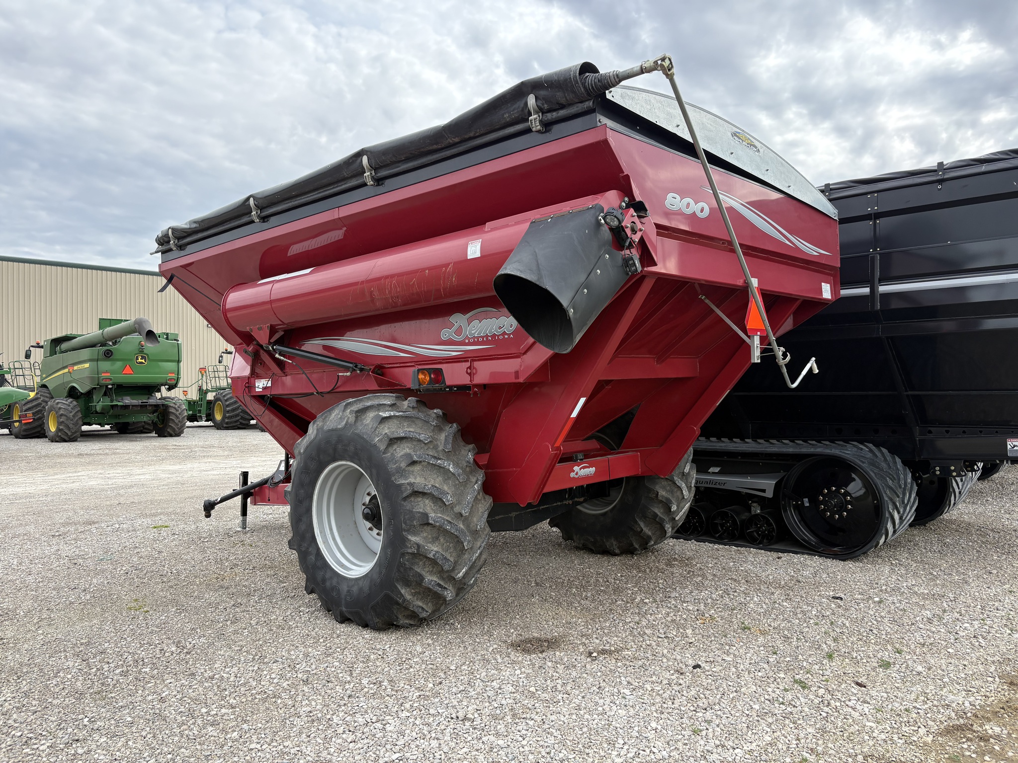 2006 Demco 800 Image 4
