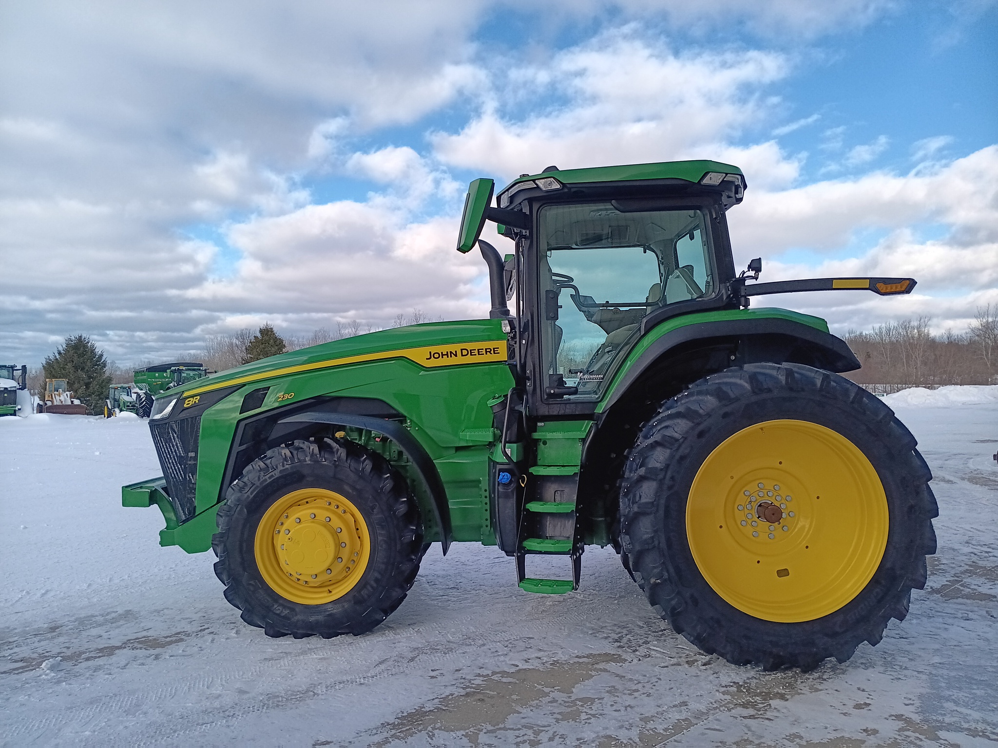 2024 John Deere 8R 230 Image 6