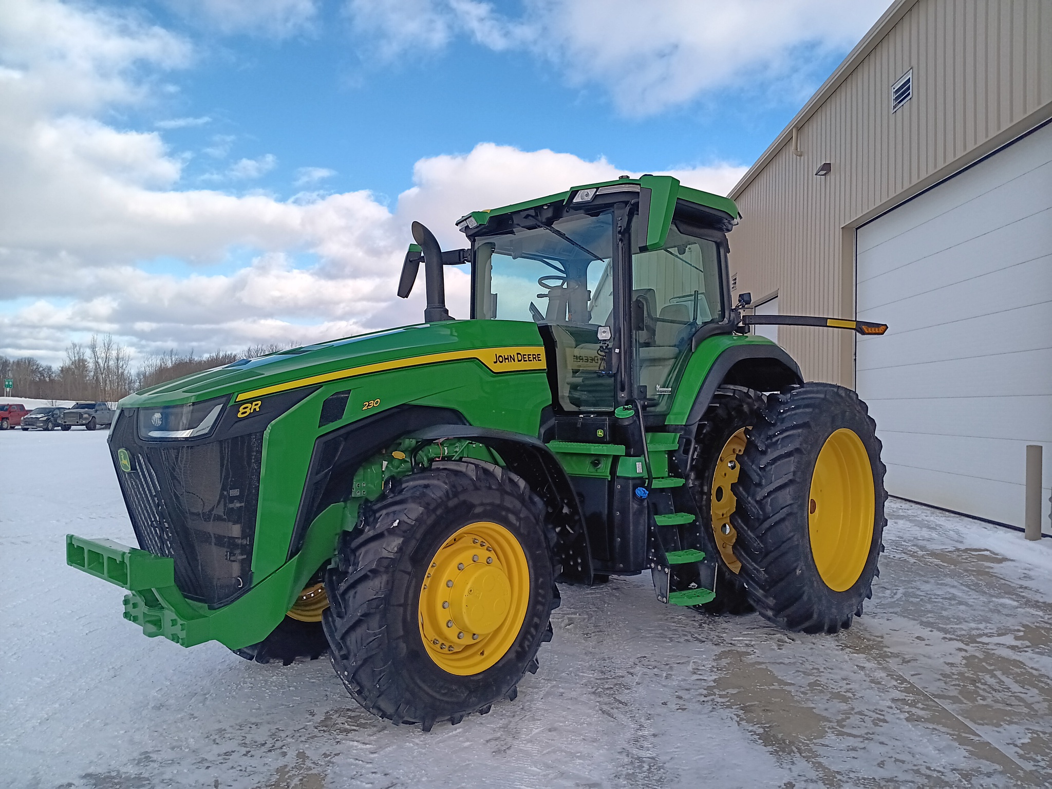 2024 John Deere 8R 230 Image 7