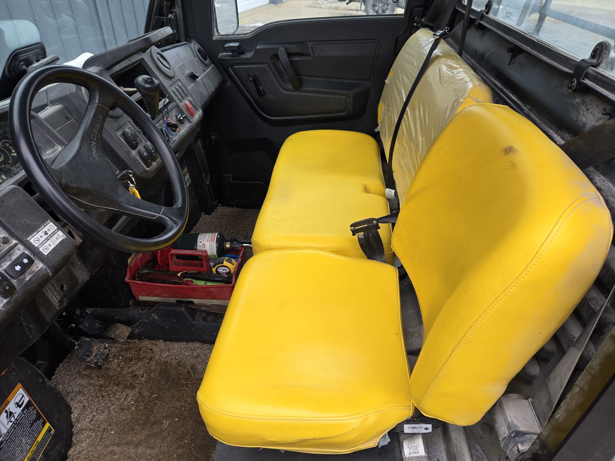  2022 John Deere XUV 835M at Heritage Tractor in Carthage, IL