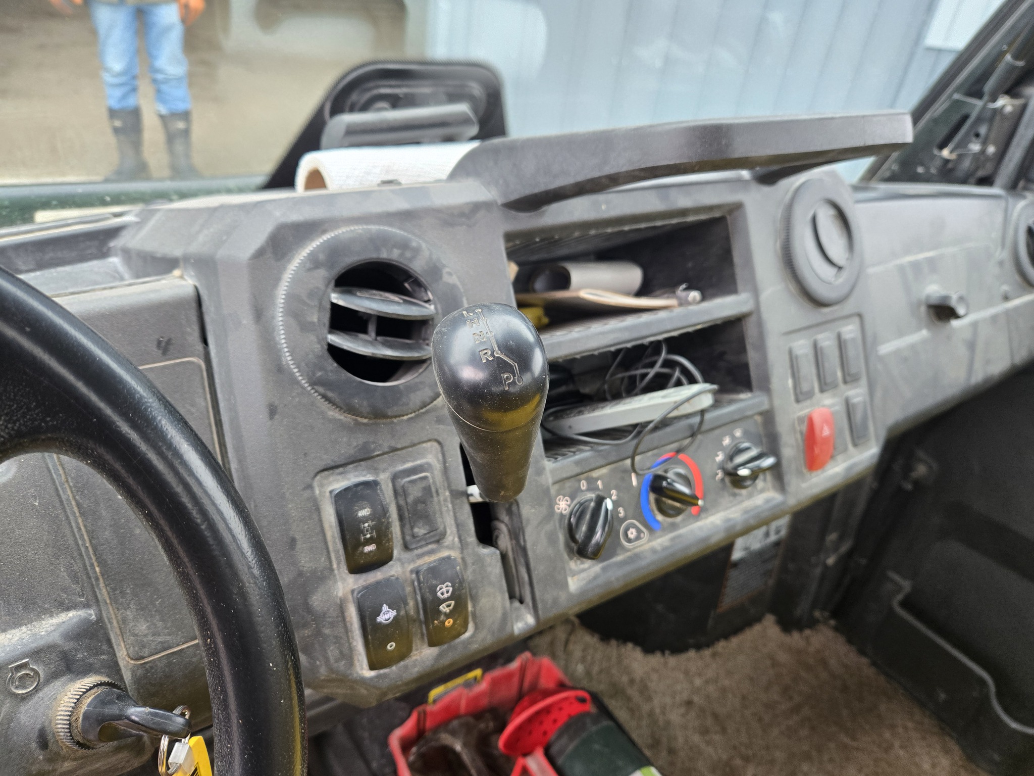  2022 John Deere XUV 835M at Heritage Tractor in Carthage, IL