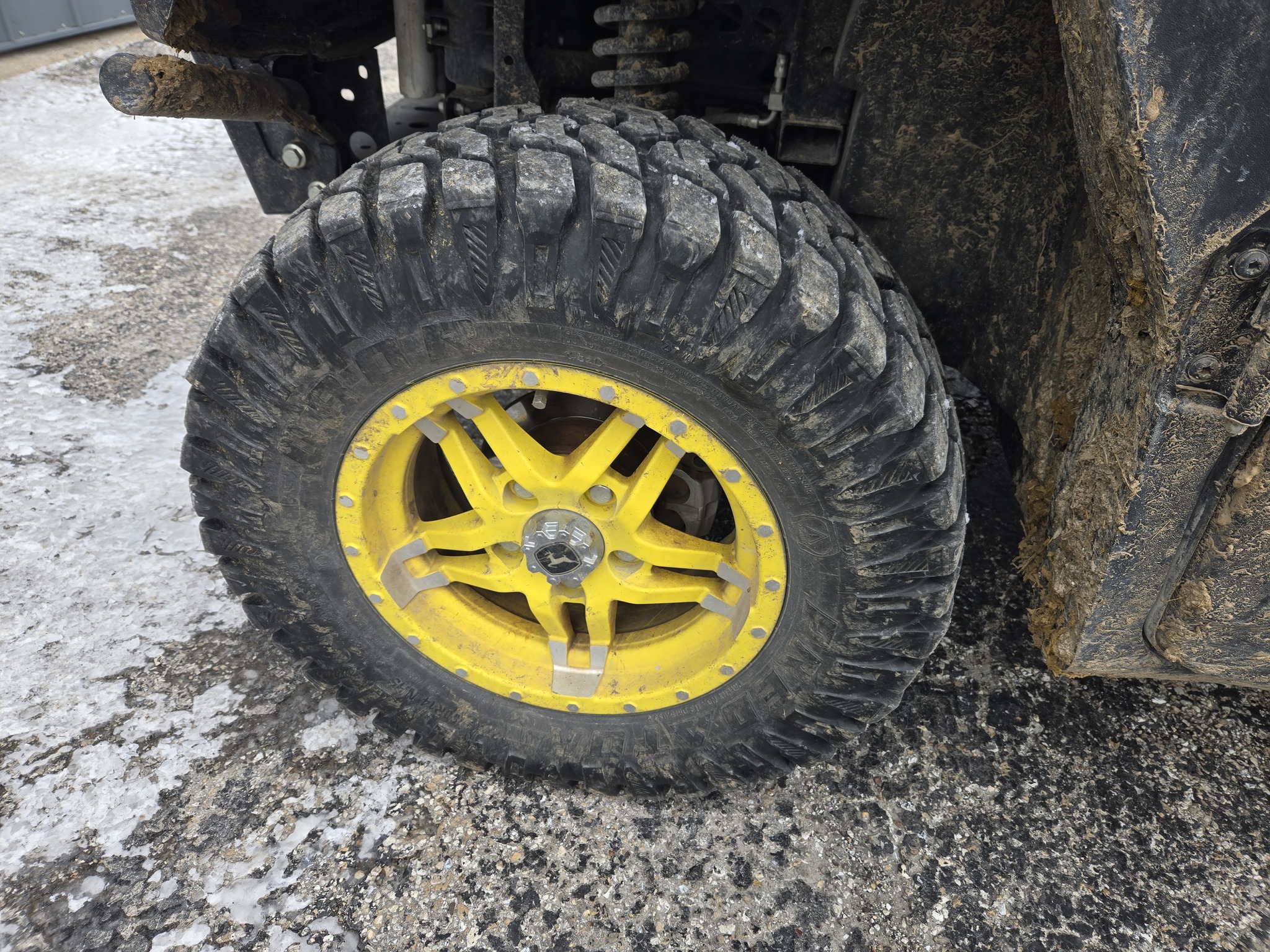  2022 John Deere XUV 835M at Heritage Tractor in Carthage, IL