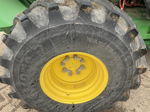 Used 2025 John Deere X9 1100 Combines at Horizon Ag & Turf in Vermilion, AB - Photo11