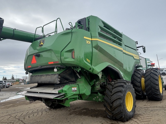 Used 2025 John Deere X9 1100 Combines at Horizon Ag & Turf in Vermilion, AB - Photo3