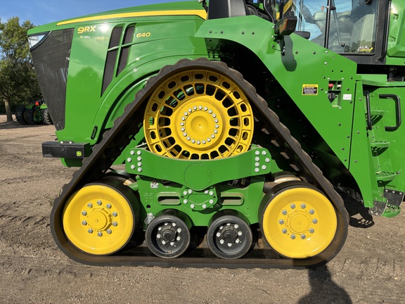 2025 John Deere 9RX 640 - Photo9