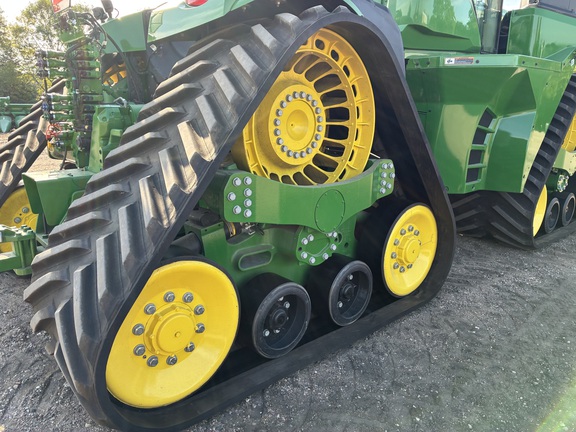 2025 John Deere 9RX 640 - Photo16