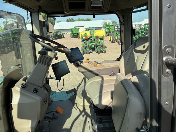 2025 John Deere 9RX 640 - Photo29