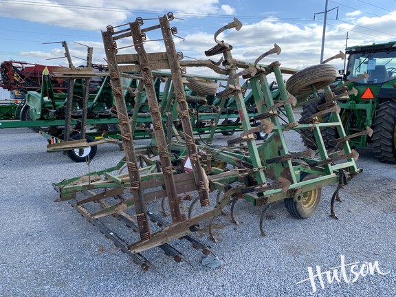 Photo of 1990 John Deere 960