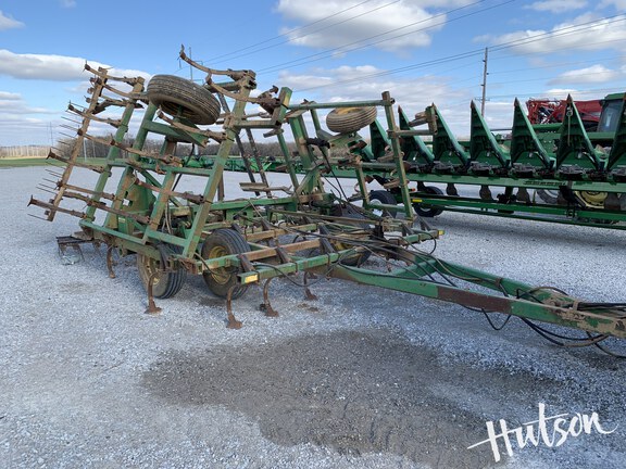 Photo of 1990 John Deere 960