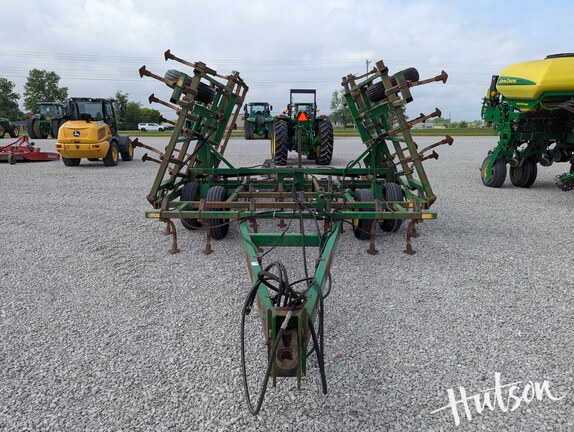 Photo of 1990 John Deere 960
