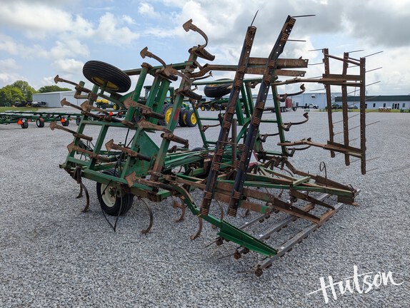 Photo of 1990 John Deere 960