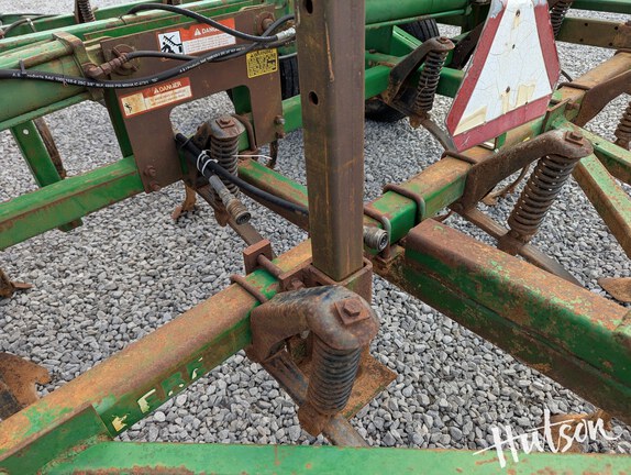 Photo of 1990 John Deere 960