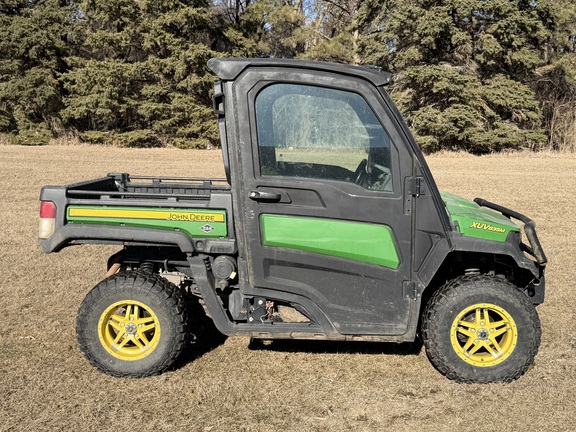 2020 John Deere XUV 835M - Photo2