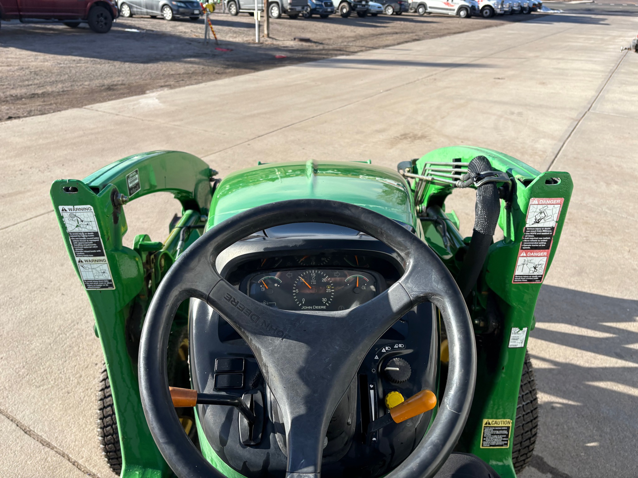 2007 John Deere 4520 Image 10