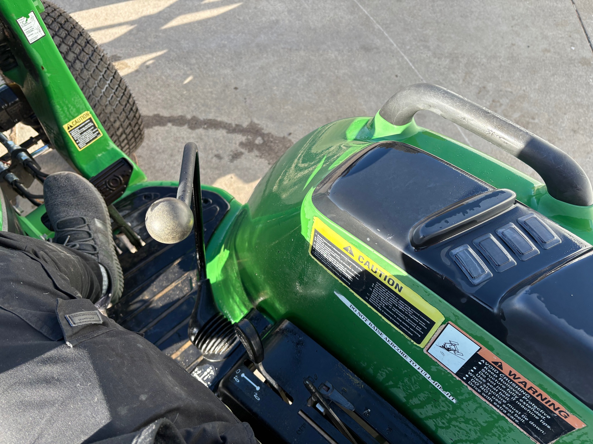 2007 John Deere 4520 Image 11