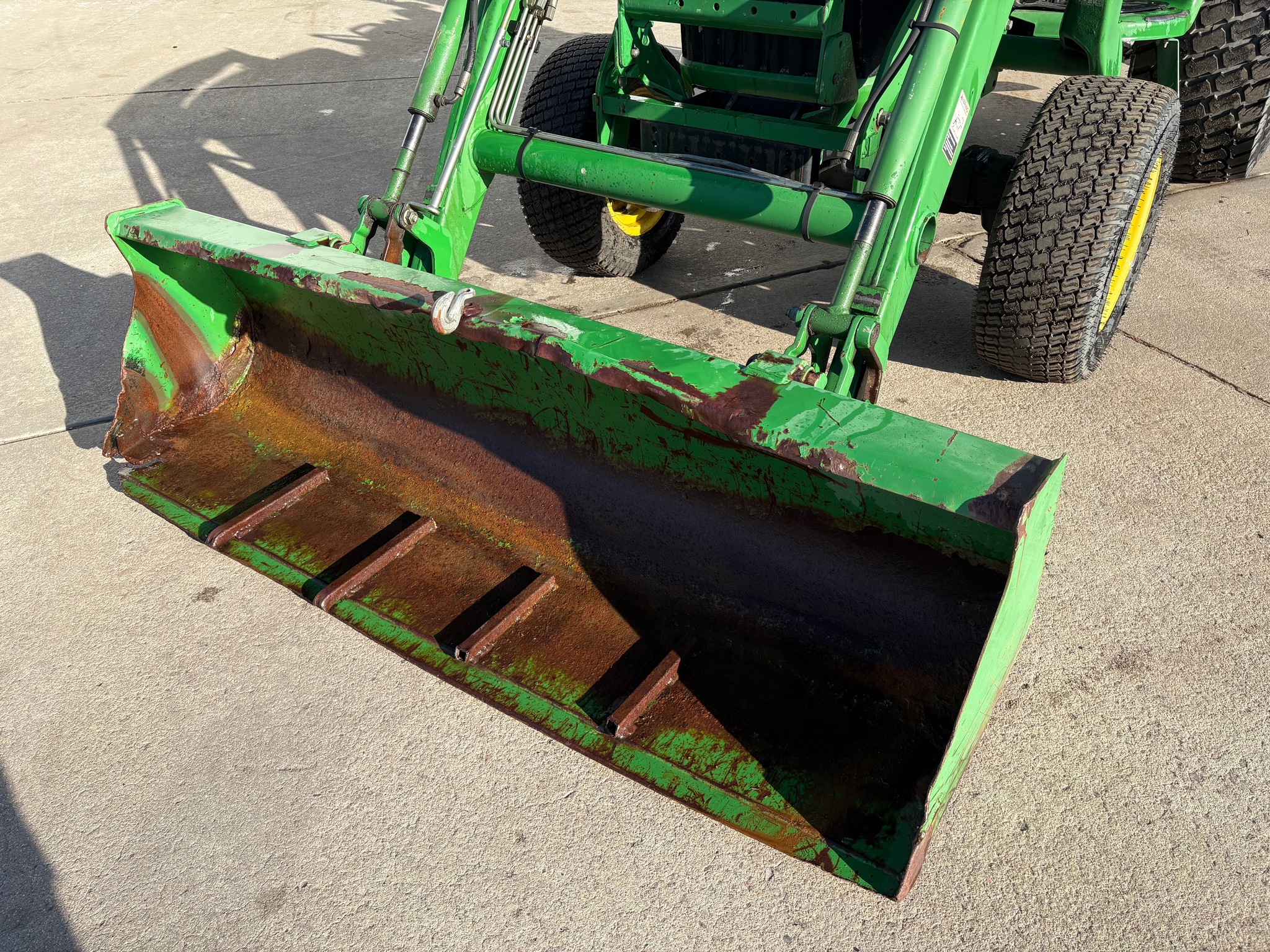 2007 John Deere 4520 Image 13