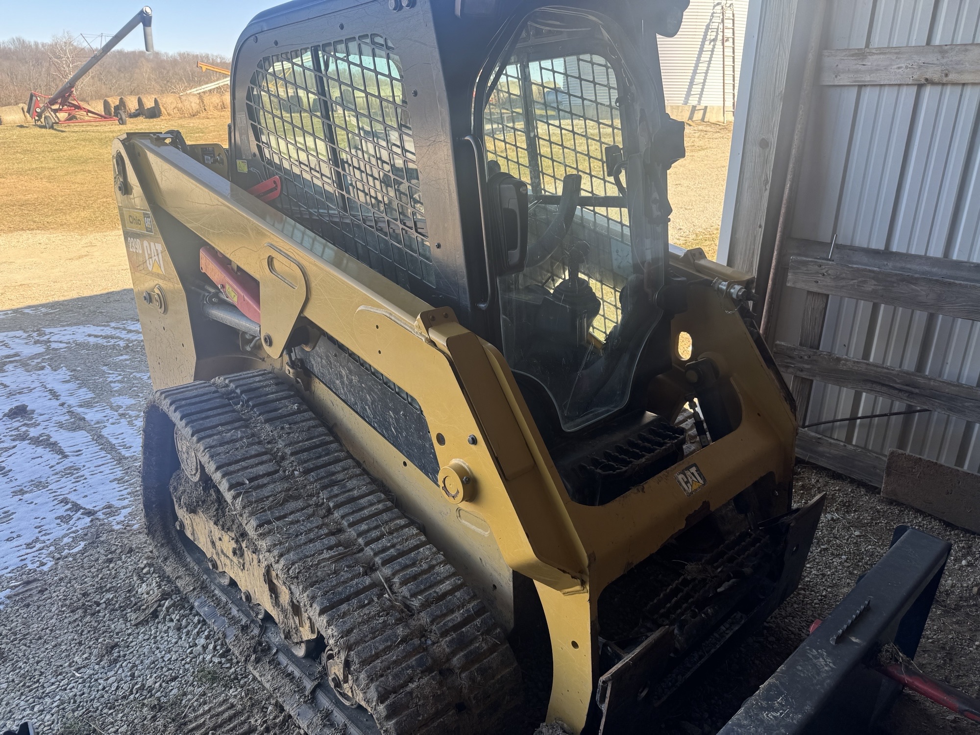 2018 Caterpillar 239D Image 2