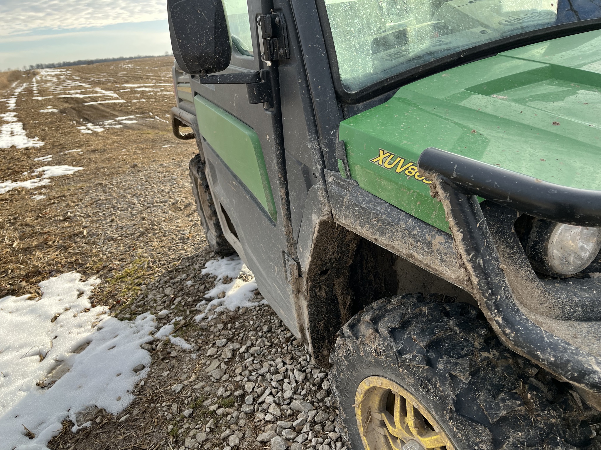  2023 John Deere XUV 865R at Heritage Tractor in Clinton, MO