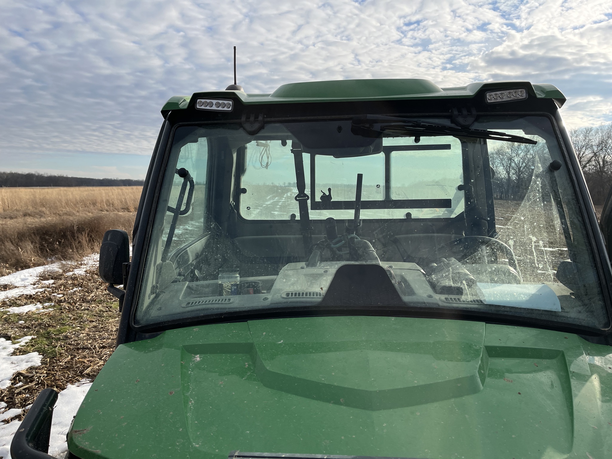  2023 John Deere XUV 865R at Heritage Tractor in Clinton, MO