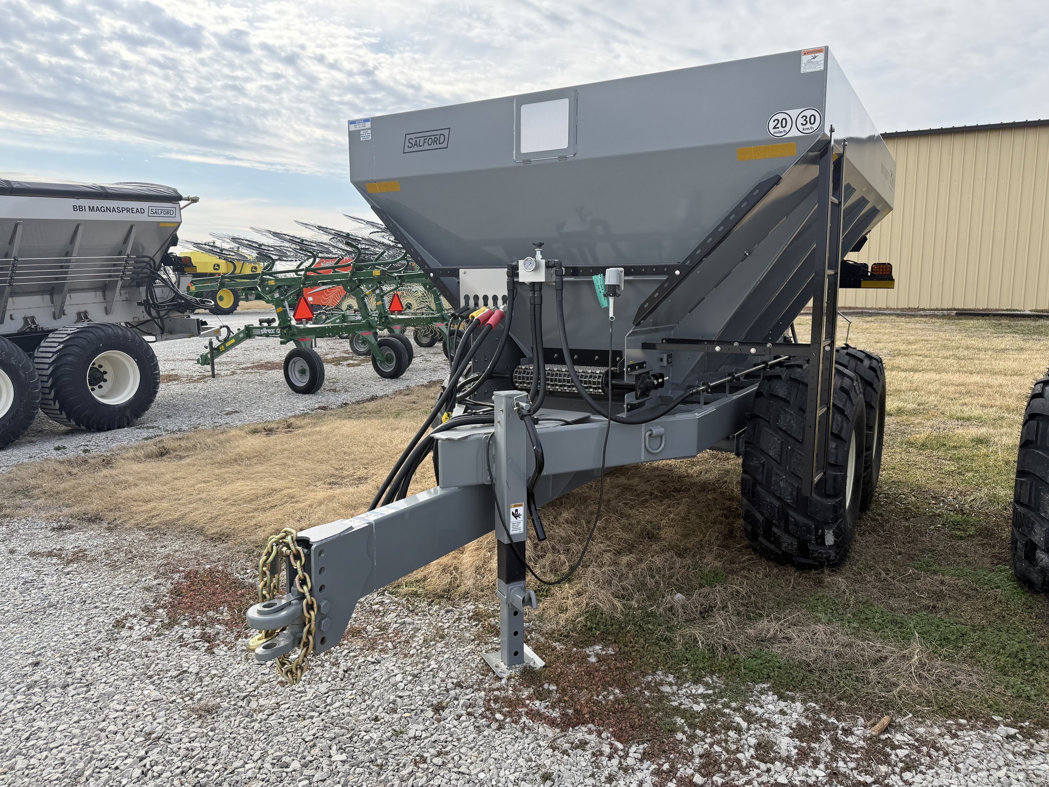  2025 BBI LIBERTY PT 10' at Heritage Tractor in Nevada, MO