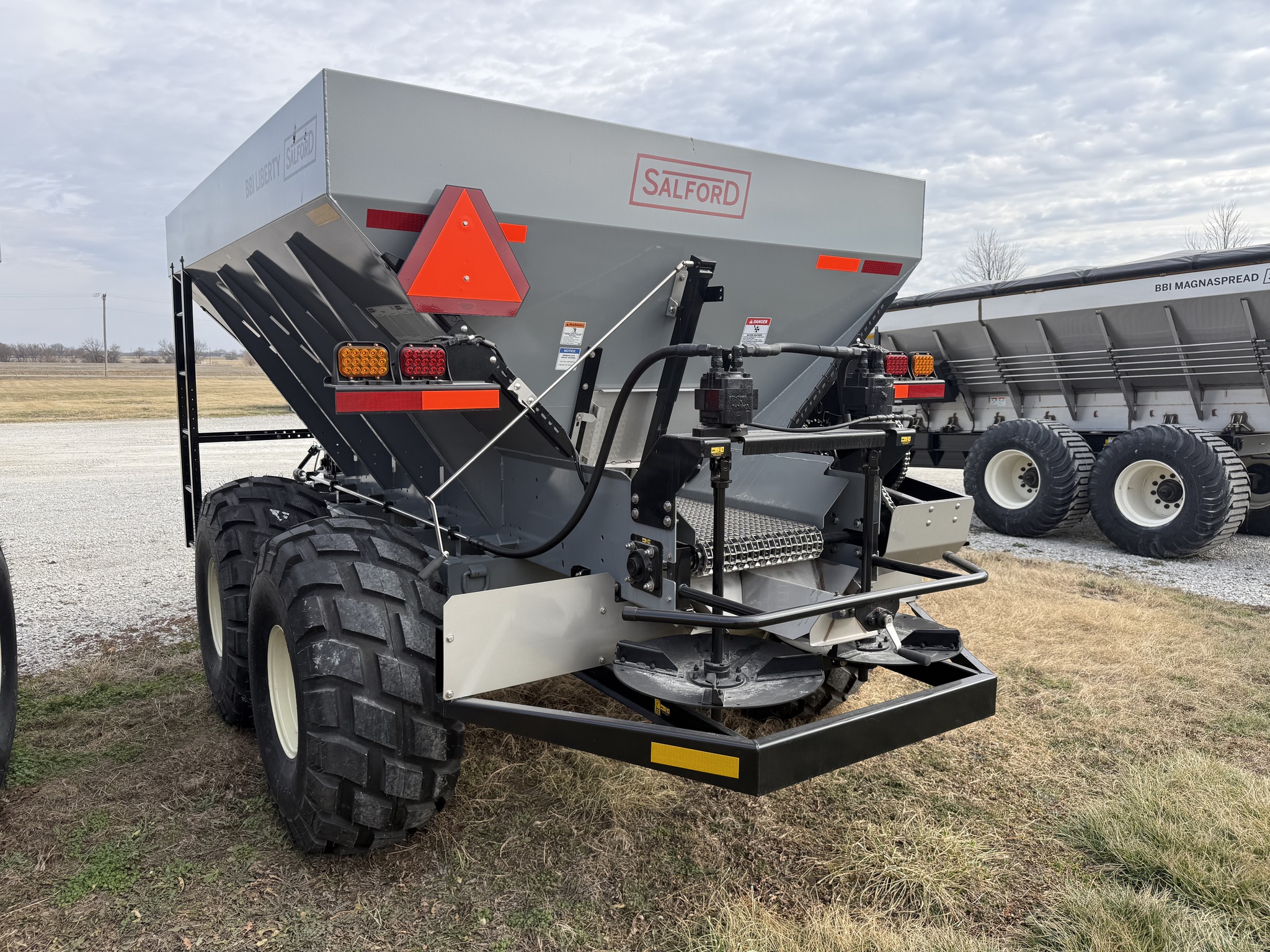  2025 BBI LIBERTY PT 10' at Heritage Tractor in Nevada, MO