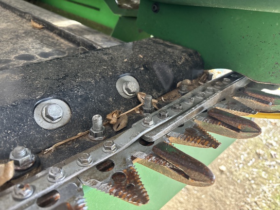Used 2021 John Deere RD35F Combine Platforms at Koenig Equipment in Urbana, OH - Photo9