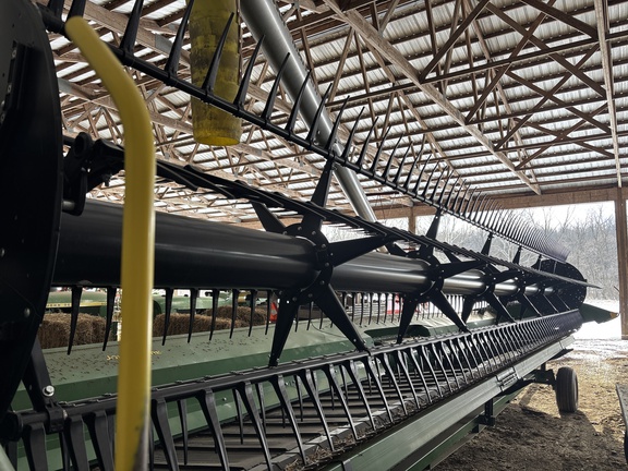 Used 2021 John Deere RD35F Combine Platforms at Koenig Equipment in Urbana, OH - Photo10