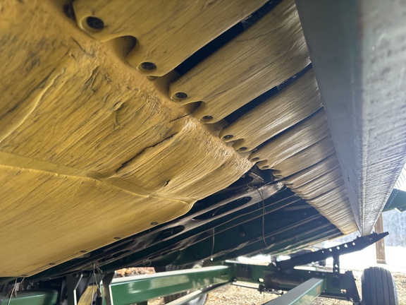 Used 2021 John Deere RD35F Combine Platforms at Koenig Equipment in Urbana, OH - Photo12